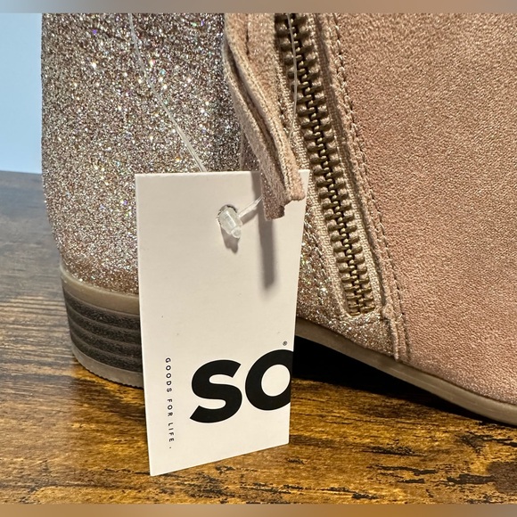 SO Girls Taryn Rosegold Ankle Boots NWT Various Sizes - Picture 4 of 8